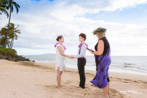 Eloping in Maui