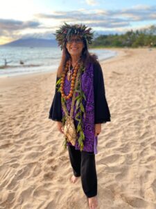 Maui wedding Officiant