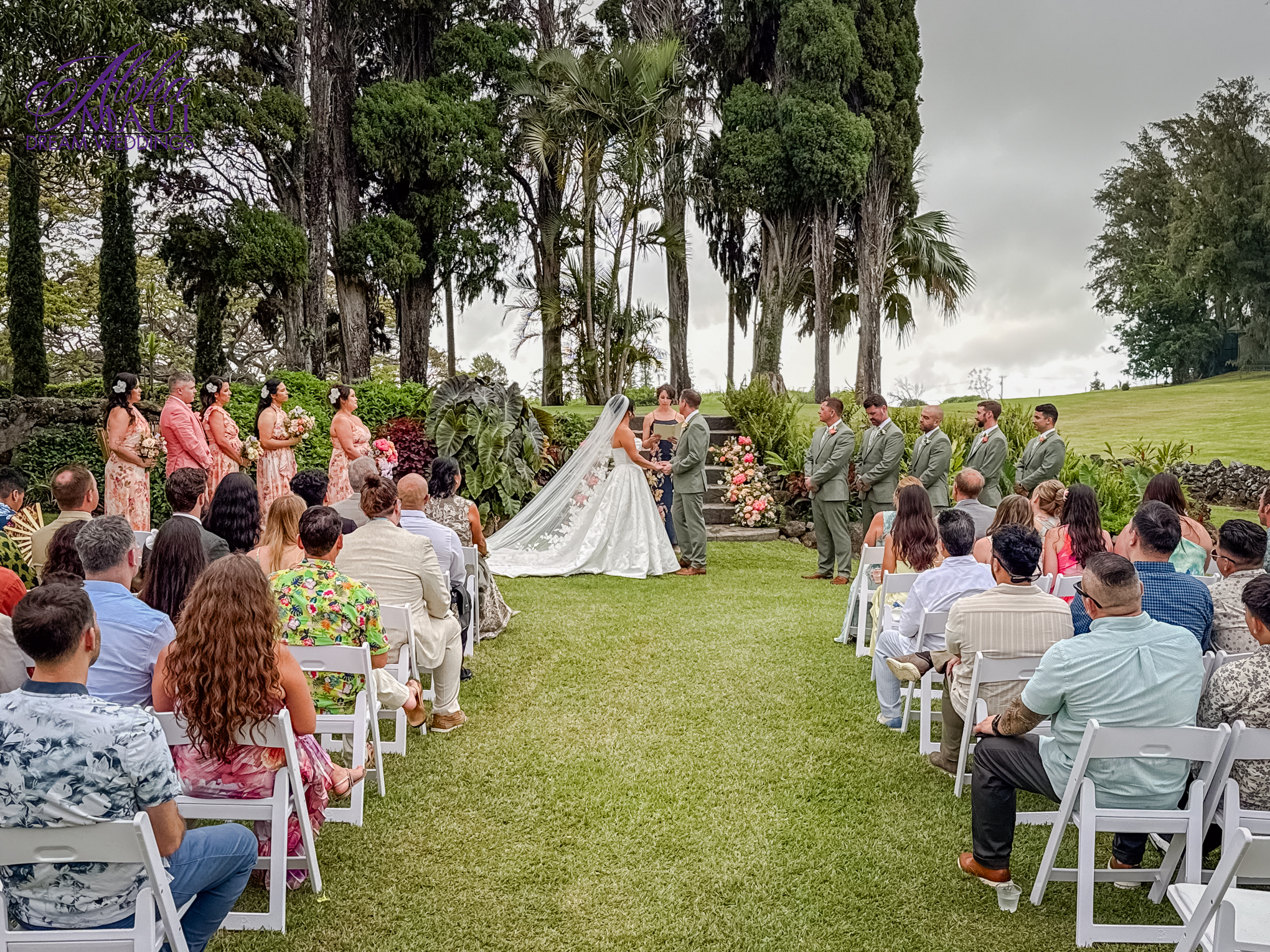 Maui venue wedding and reception table setting